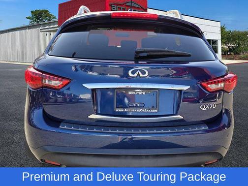 2015 INFINITI QX70 Base