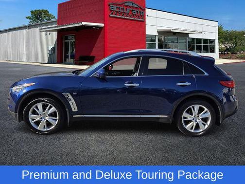 2015 INFINITI QX70 Base