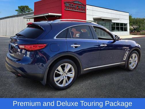 2015 INFINITI QX70 Base