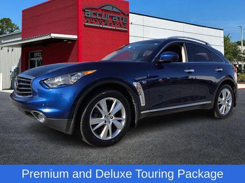 2015 INFINITI QX70 Base