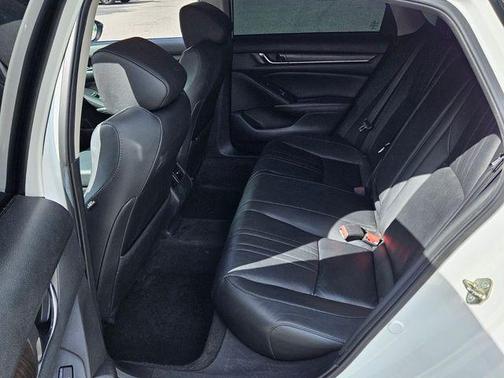 2020 Honda Accord Touring 2.0T