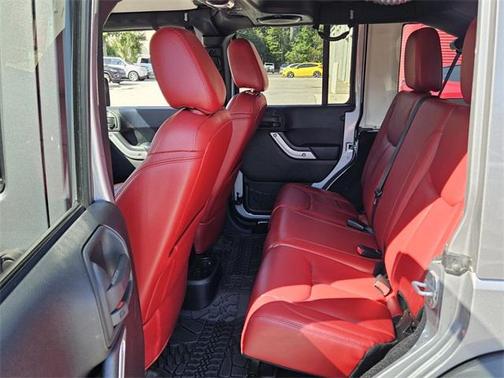 2013 Jeep Wrangler Unlimited Rubicon