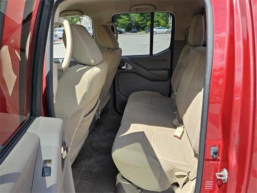 2017 Nissan Frontier SV