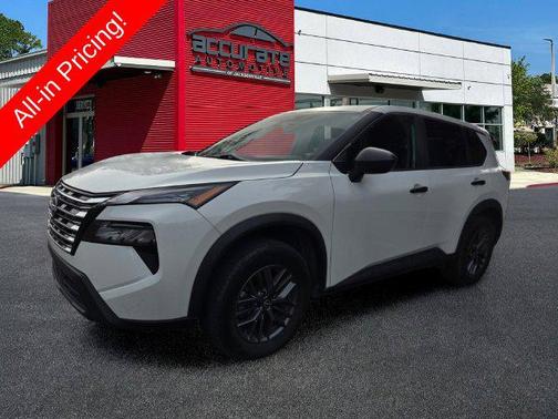 Glacier White 2024 Nissan Rogue S