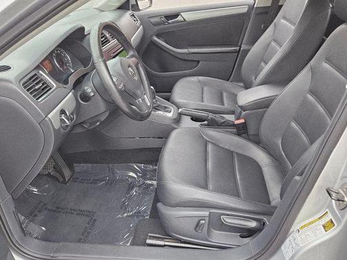 2014 Volkswagen Jetta Auto SE w/Connectivity