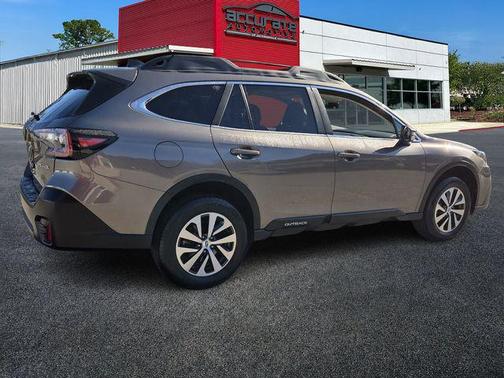 2021 Subaru Outback Premium