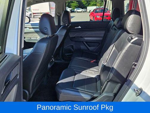 2021 Volkswagen Atlas 3.6L SE w/Technology