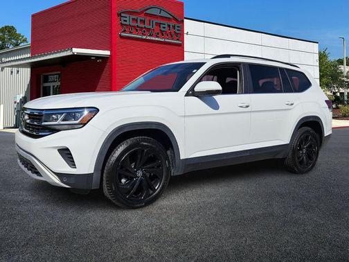 2021 Volkswagen Atlas 3.6L SE w/Technology