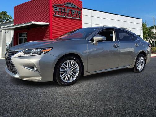 2017 Lexus ES 350 Base