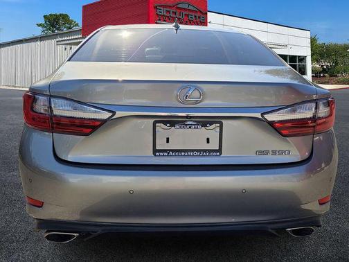 2017 Lexus ES 350 Base