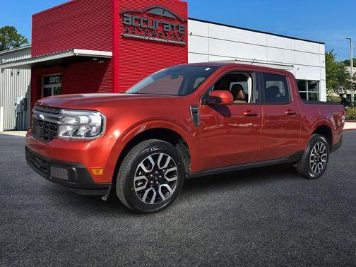 Hot Pepper Red Tinted Clearcoat Metallic 2022 Ford Maverick Lariat