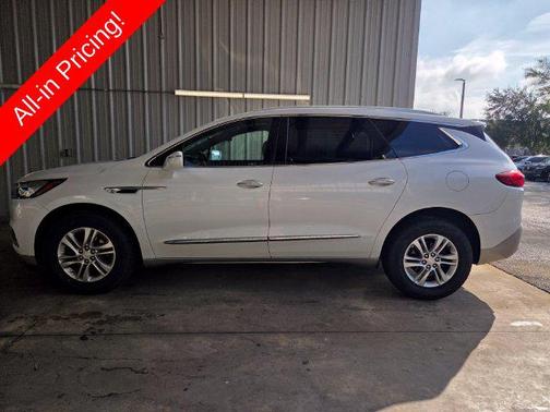 White Frost Tricoat 2018 Buick Enclave Essence