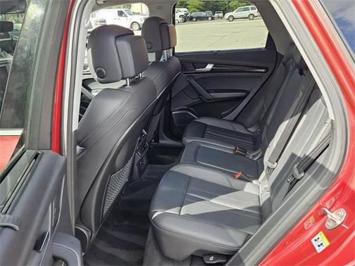 2018 Audi Q5 2.0T Tech Premium