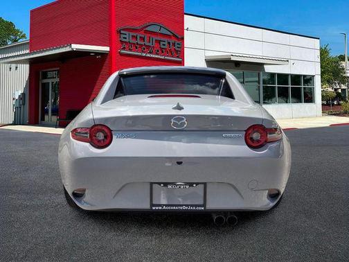 Aero Gray 2024 Mazda MX-5 Miata RF Grand Touring
