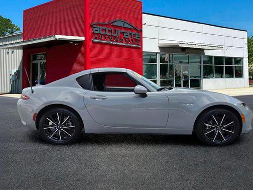 Aero Gray 2024 Mazda MX-5 Miata RF Grand Touring