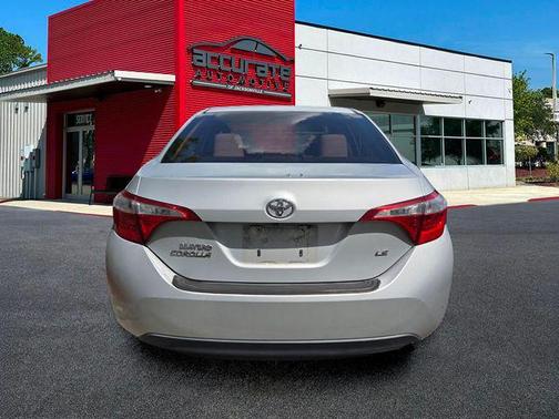 Classic Silver Metallic 2014 Toyota Corolla LE