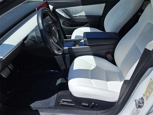 2018 Tesla Model 3 Performance