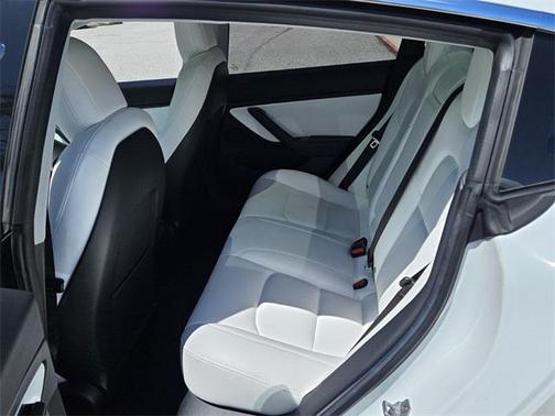 2018 Tesla Model 3 Performance