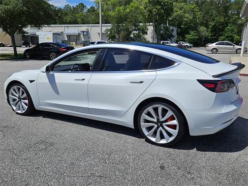 2018 Tesla Model 3 Performance
