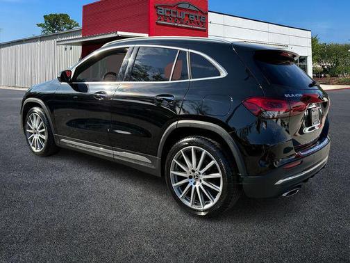 2021 Mercedes-Benz GLA 250 Base 4MATIC