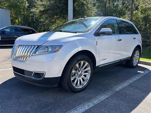 2015 Lincoln MKX Base