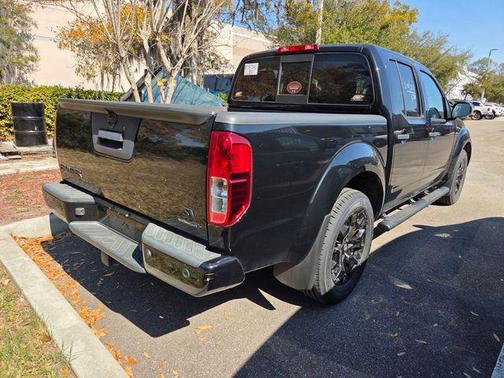 2021 Nissan Frontier SV