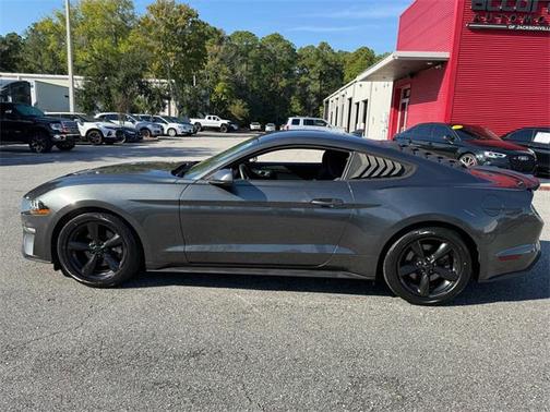 2020 Ford Mustang EcoBoost