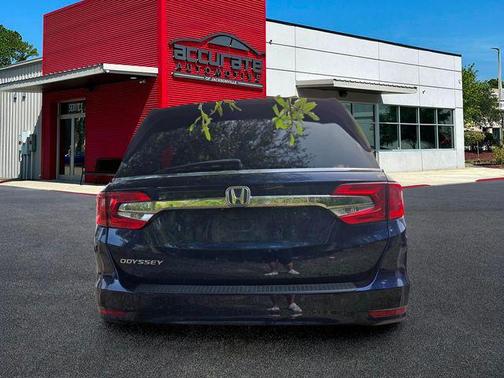 Obsidian Blue Pearl 2018 Honda Odyssey LX
