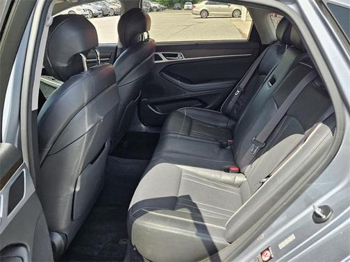 2017 Genesis G80 3.8