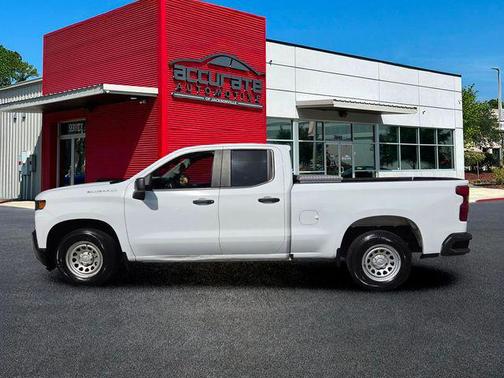 Summit White 2021 Chevrolet Silverado 1500 WT