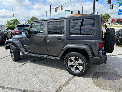 2017 Jeep Wrangler Unlimited Sahara