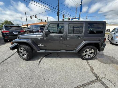 2017 Jeep Wrangler Unlimited Sahara