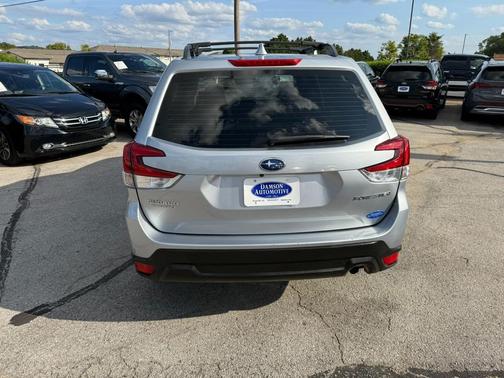 2020 Subaru Forester Base