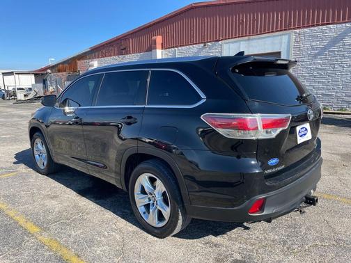 2016 Toyota Highlander Limited