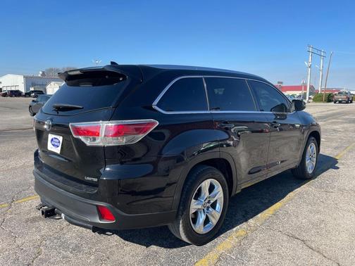 2016 Toyota Highlander Limited