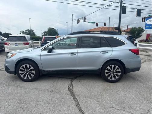 Ice Silver Metallic 2015 Subaru Outback 2.5i Limited