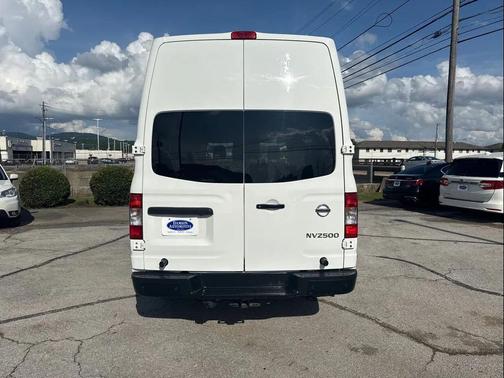 Glacier White 2021 Nissan NV Cargo NV2500 HD SV V8