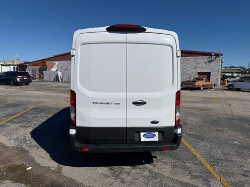 2023 Ford Transit-250 Base