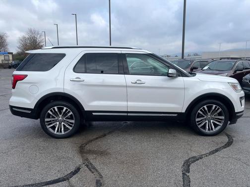 2019 Ford Explorer Platinum