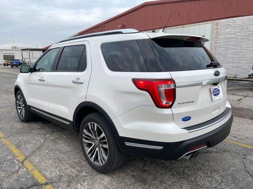 2019 Ford Explorer Platinum