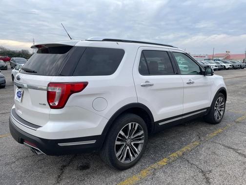 2019 Ford Explorer Platinum