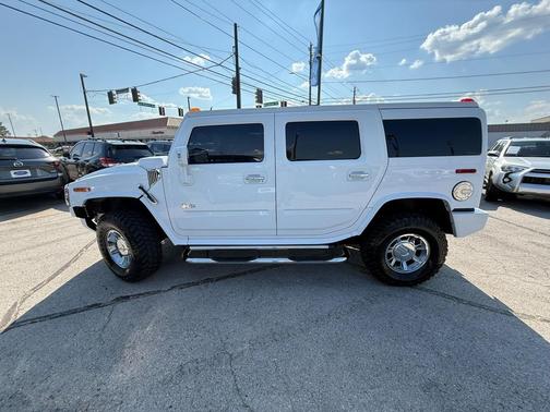 2006 Hummer H2 Base