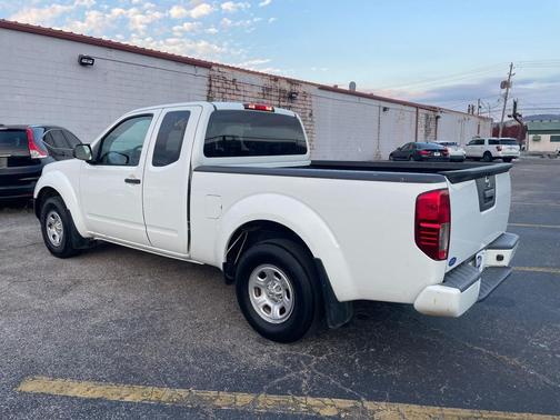 2019 Nissan Frontier S
