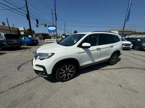 2019 Honda Pilot Touring 8-Passenger