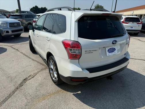 2015 Subaru Forester 2.5i Touring