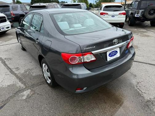 2011 Toyota Corolla LE
