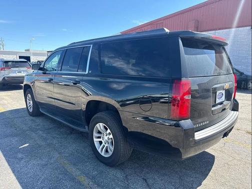 Black 2019 Chevrolet Suburban LT