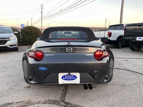 2016 Mazda MX-5 Miata Club