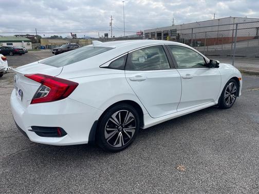 2018 Honda Civic EX-L