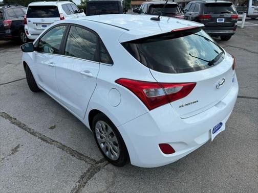 2016 Hyundai Elantra GT Base